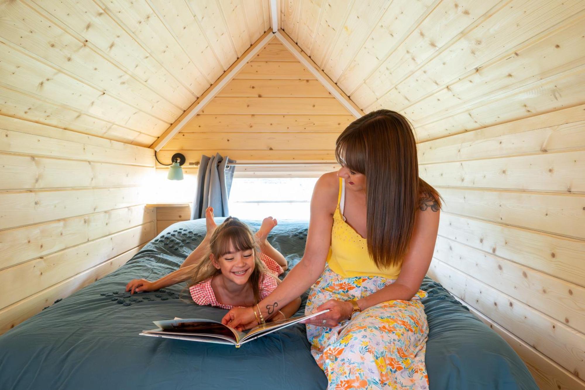 Logements Insolites A La Ferme - Yourte, Kota Ou Pod Farbus Room photo
